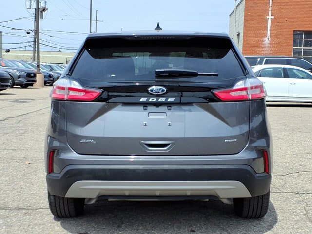 Certified 2024 Ford Edge SEL w/ Convenience Package AWD/4WD image 18