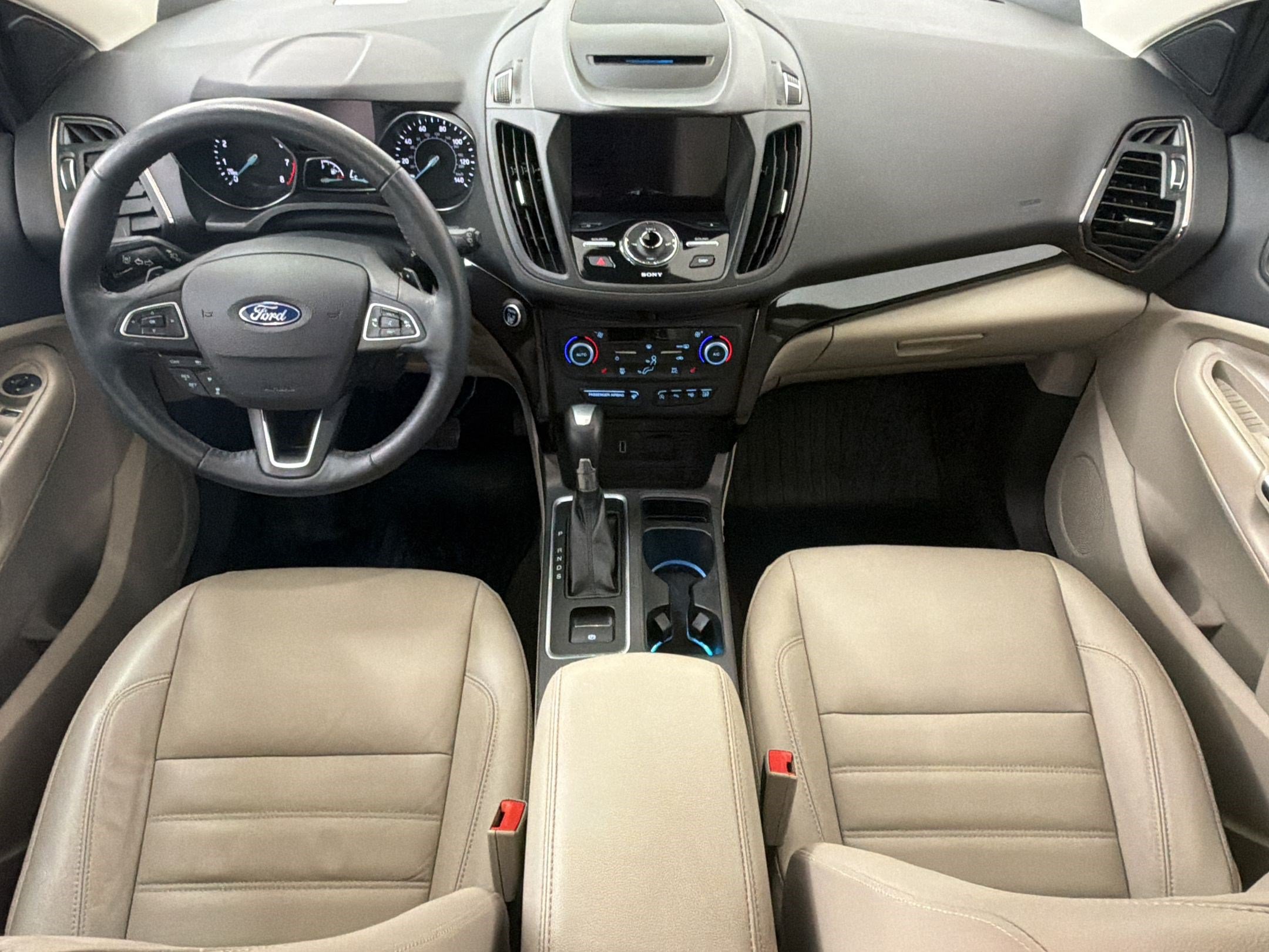 Certified 2018 Ford Escape Titanium w/ Ford Safe & Smart Package AWD/4WD image 14