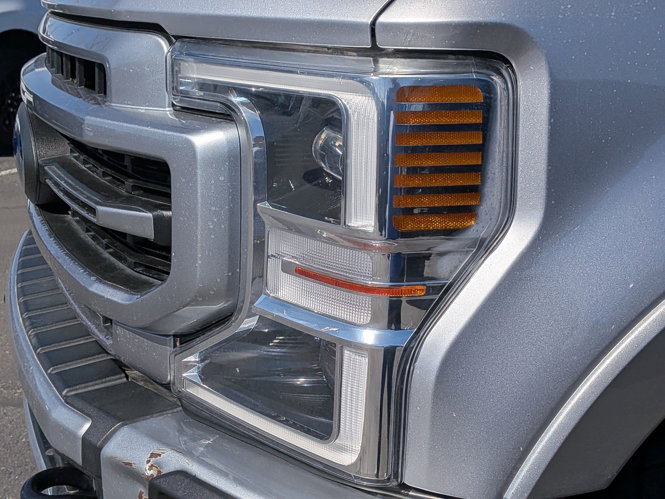 Certified 2022 Ford F350 Lariat w/ Tremor Off-Road Package image 12