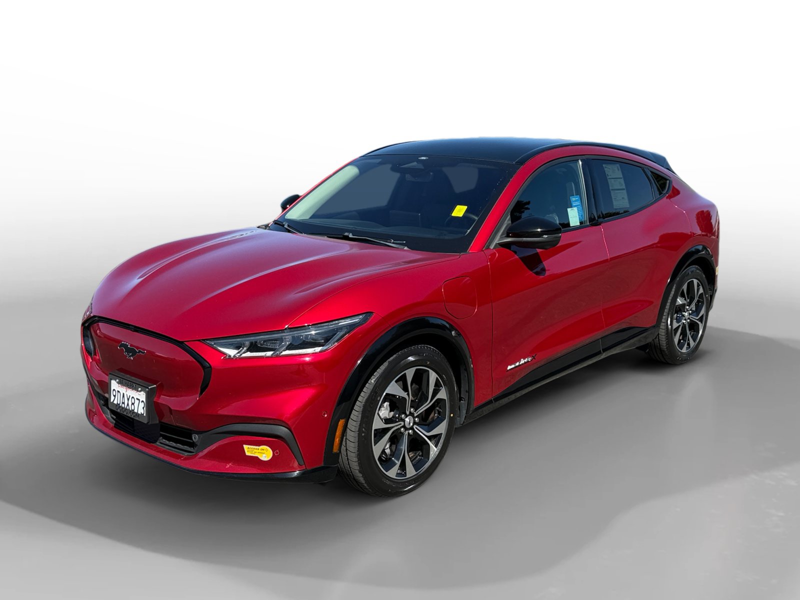 Certified 2022 Ford Mustang Mach-E Premium AWD/4WD image 1