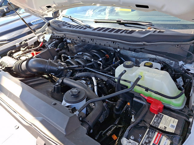 Certified 2025 Ford F550 L Pack Mason Dump w/ XL Chrome Package image 31