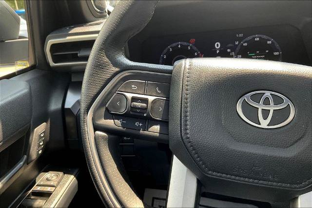 Used 2025 Toyota 4Runner TRD Off-Road Premium AWD/4WD image 11