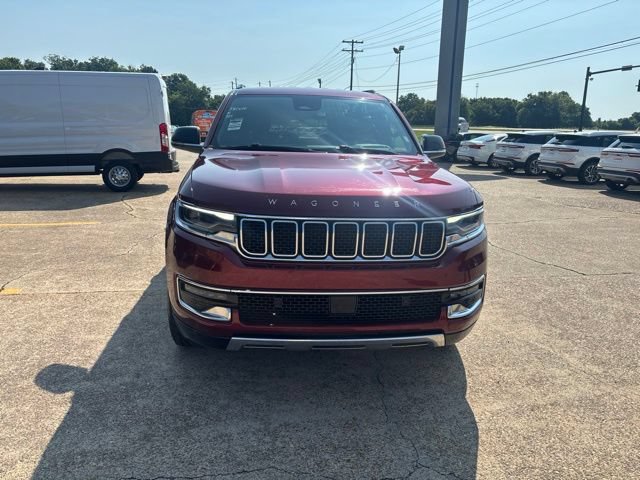 Used 2024 Jeep Wagoneer Series III AWD/4WD image 4