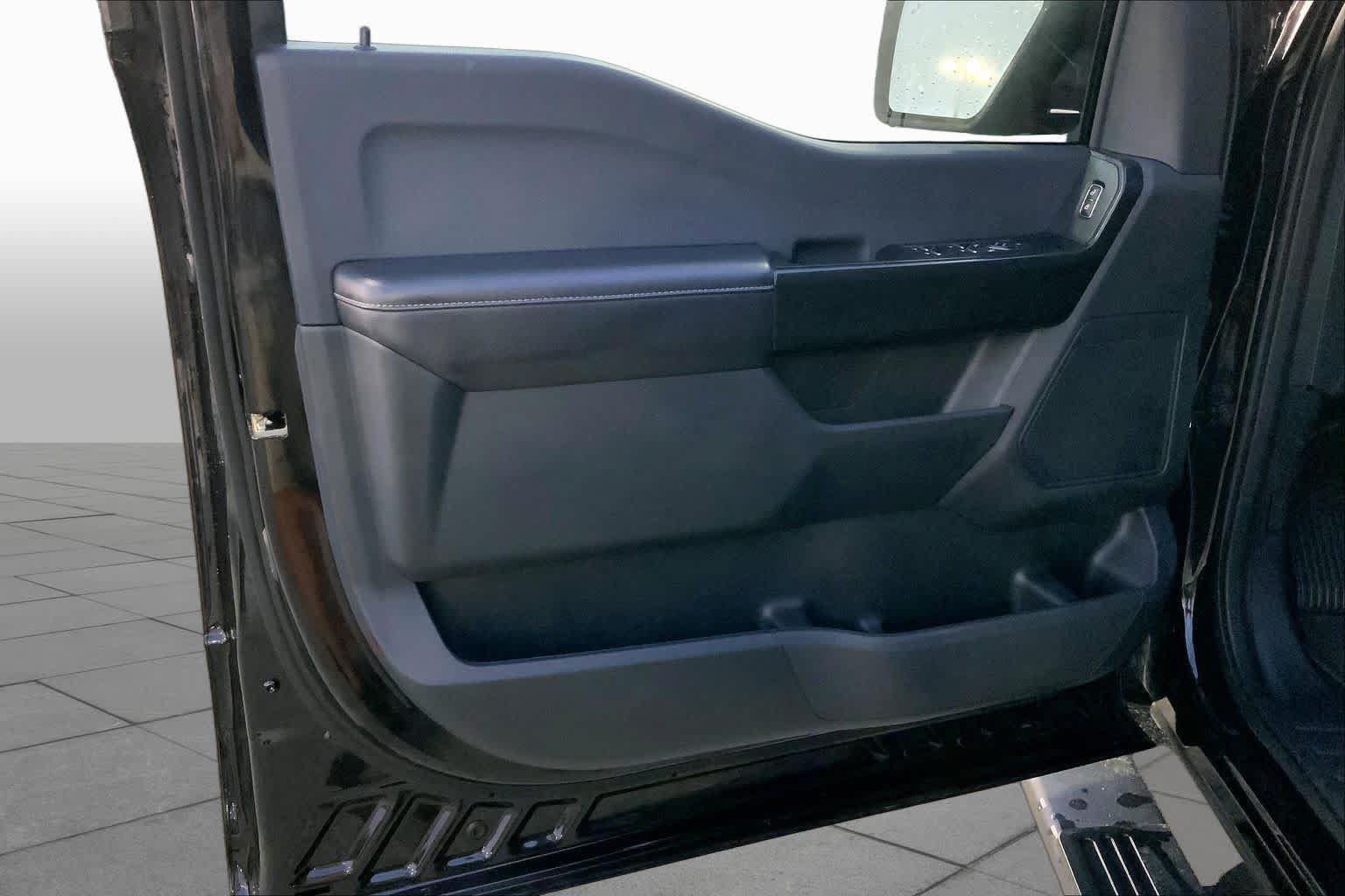 Certified 2025 Ford F150 STX w/ Equipment Group 200A RWD image 20