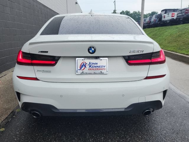 Used 2022 BMW 330i xDrive Sedan w/ M Sport Package AWD/4WD image 5