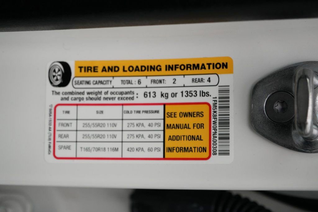 Certified 2023 Ford Explorer Limited w/ Hybrid Equipment Group 310A image 27