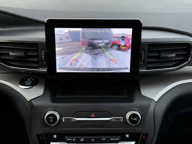 Certified 2020 Ford Explorer XLT w/ Equipment Group 202A image 4