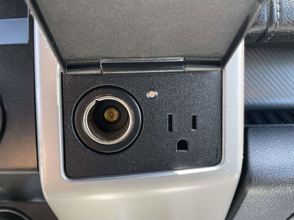 Certified 2019 Ford F150 Lariat image 23