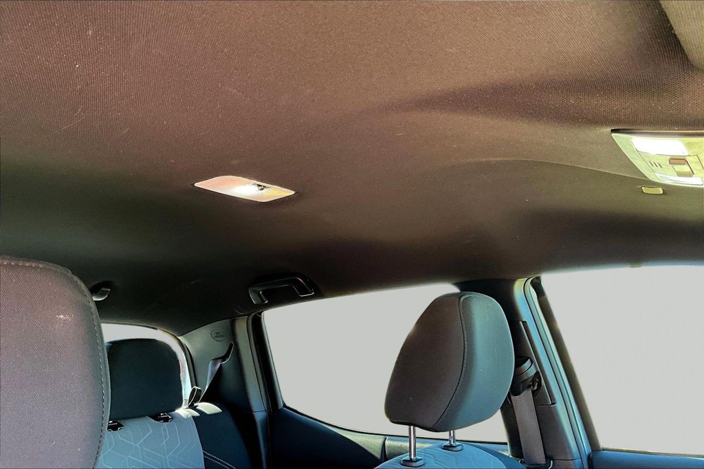 Used 2020 Toyota Tacoma TRD Off-Road RWD image 30