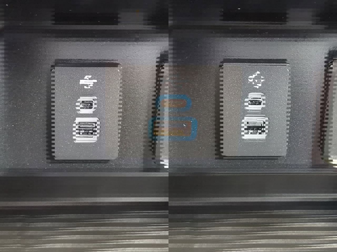 Certified 2024 Ford F250 XL w/ FX4 Off-Road Package image 19