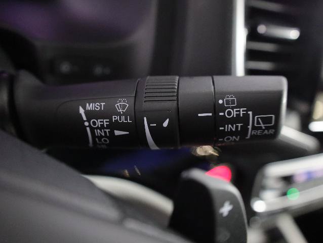 Used 2021 Honda Pilot Touring image 17