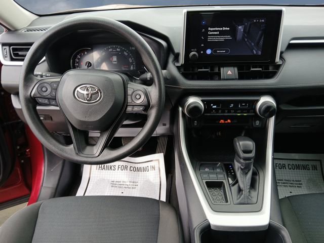 Used 2025 Toyota RAV4 LE FWD image 10