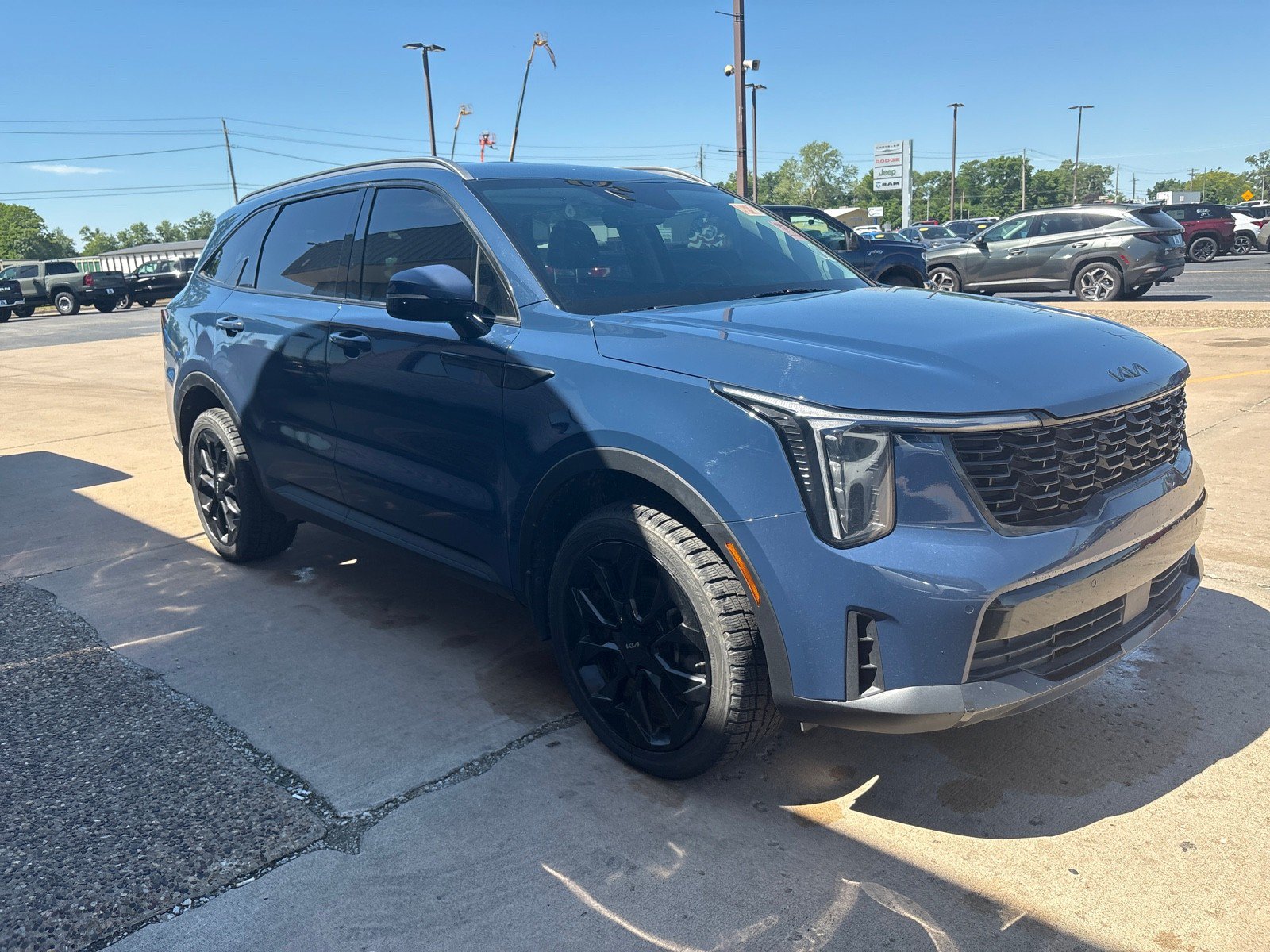 Used 2024 Kia Sorento EX AWD/4WD image 8