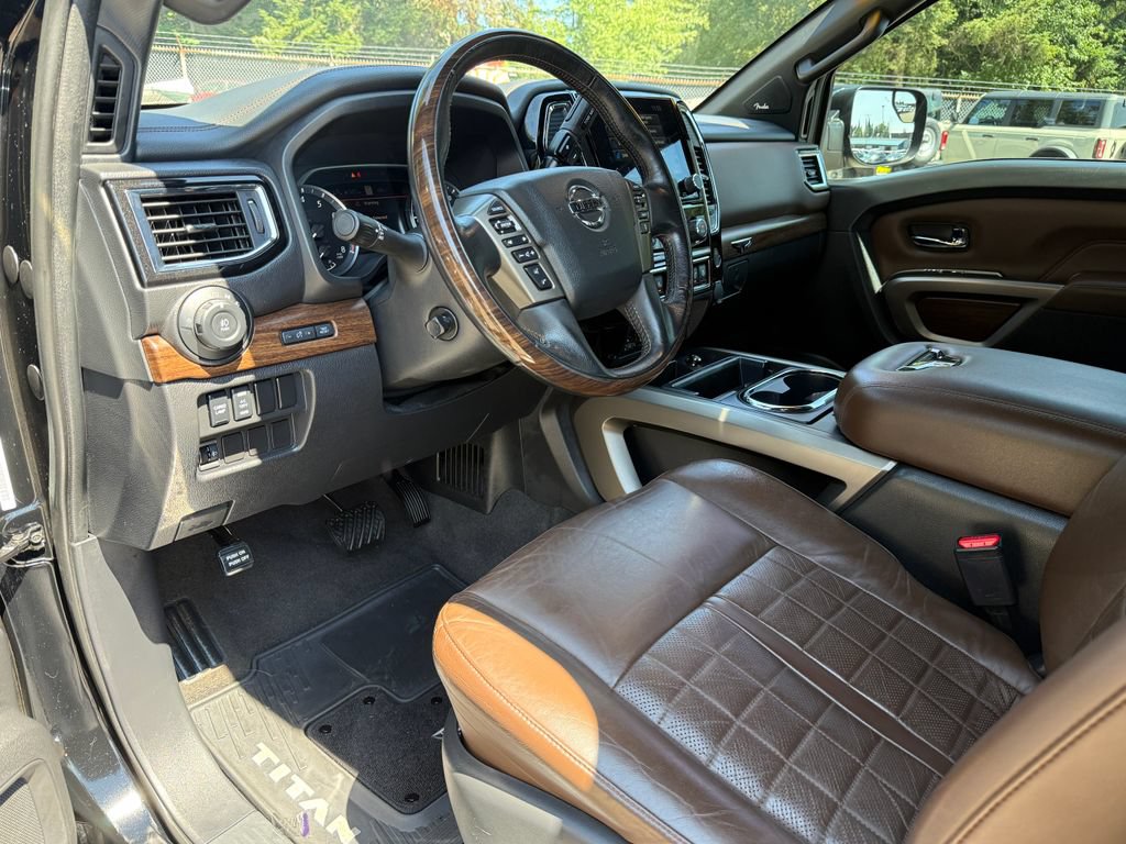 Used 2021 Nissan Titan Platinum Reserve w/ Moonroof Package RWD image 28