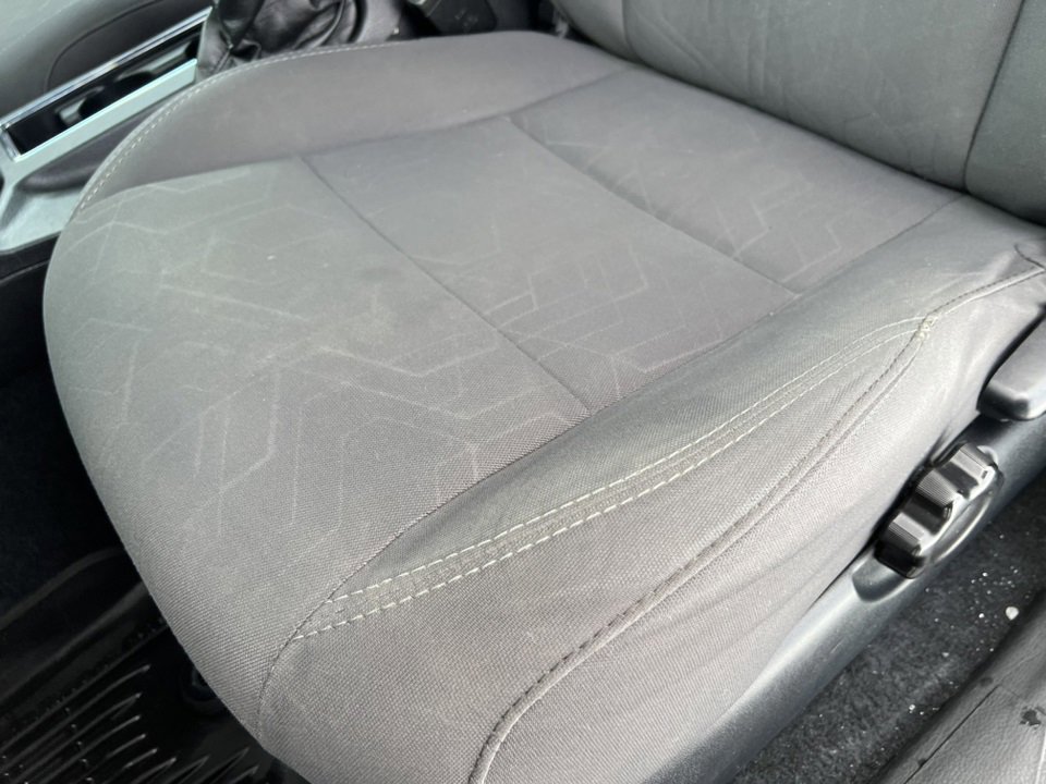 Used 2019 Toyota Tacoma TRD Off-Road image 16