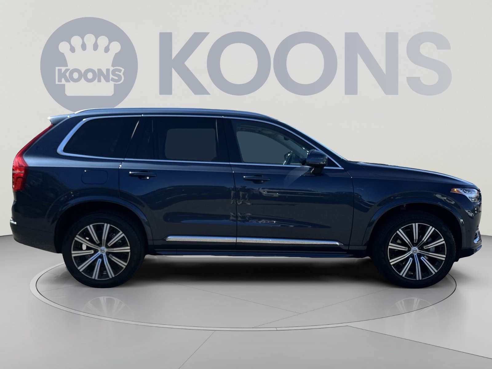 Used 2023 Volvo XC90 B6 Plus w/ Protection Package AWD/4WD image 12