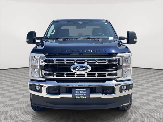 Certified 2025 Ford F250 XLT w/ FX4 Off-Road Package AWD/4WD image 4
