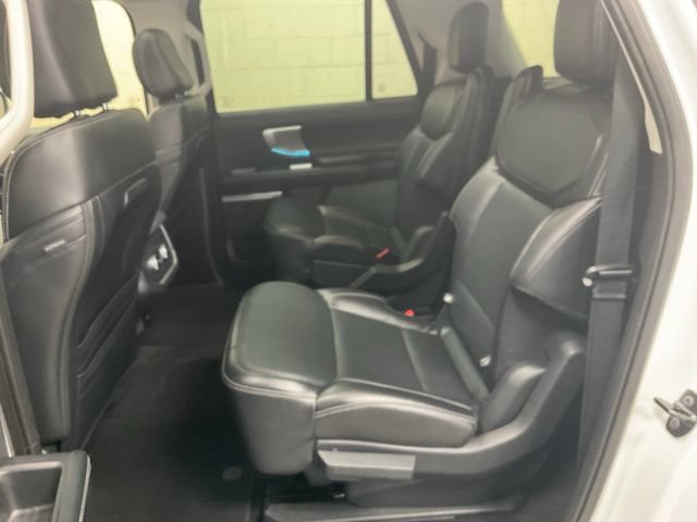 Certified 2025 Ford Expedition Max Platinum AWD/4WD image 15