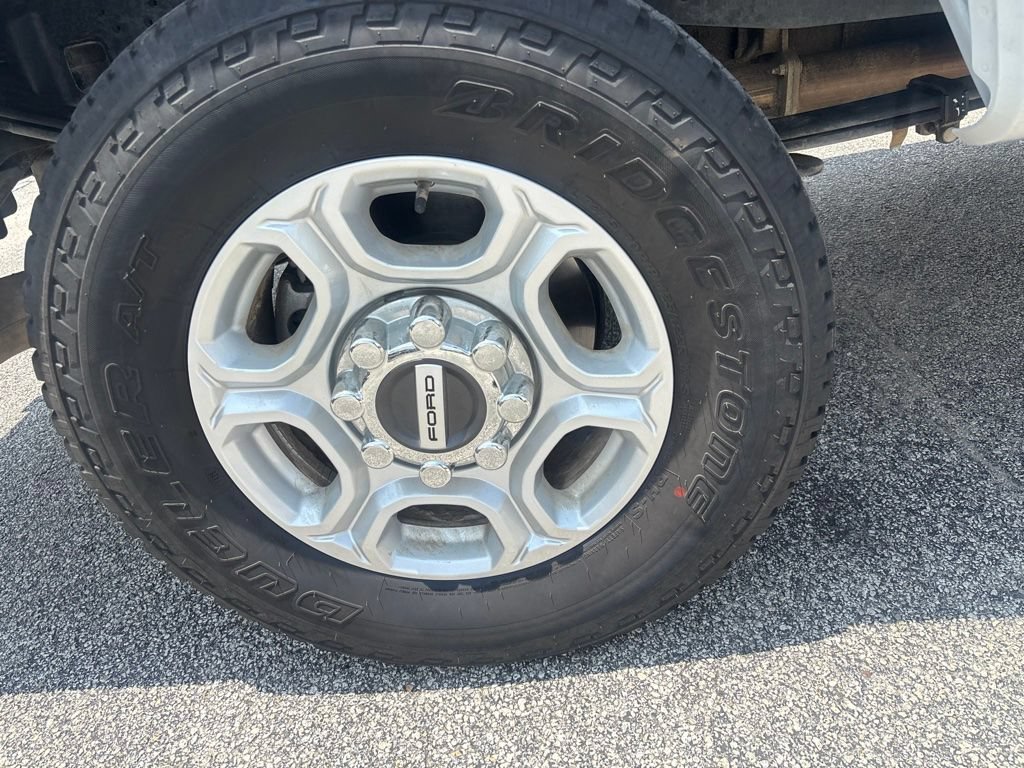 Certified 2025 Ford F250 XLT w/ FX4 Off-Road Package AWD/4WD image 13