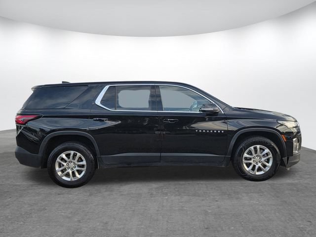 Used 2023 Chevrolet Traverse LS w/ Safety Package FWD video 2