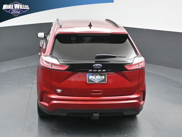 Certified 2022 Ford Edge ST-Line w/ Class II Trailer Tow Package image 11