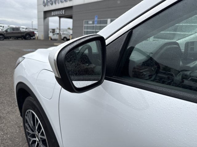 Certified 2023 Ford Escape SE FWD image 10