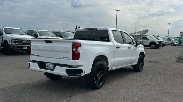 Used 2023 Chevrolet Silverado 1500 Custom w/ LPO, Dark Essentials Package RWD image 3