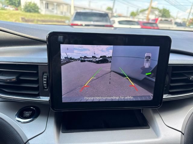 Certified 2023 Ford Explorer XLT w/ Equipment Group 202A AWD/4WD image 23