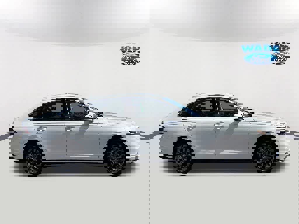 Used 2024 Honda Accord EX image 4