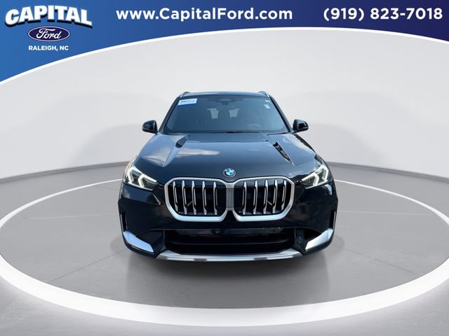 Used 2025 BMW X1 xDrive28i AWD/4WD image 3