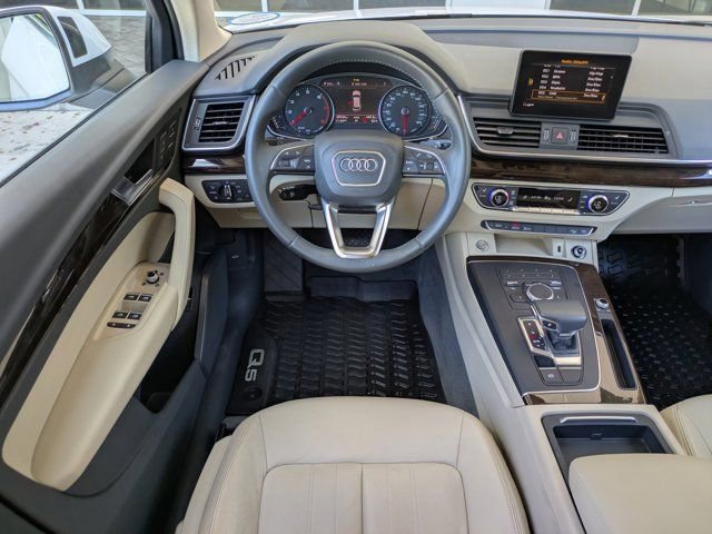 Used 2019 Audi Q5 2.0T Premium w/ Convenience Package image 17