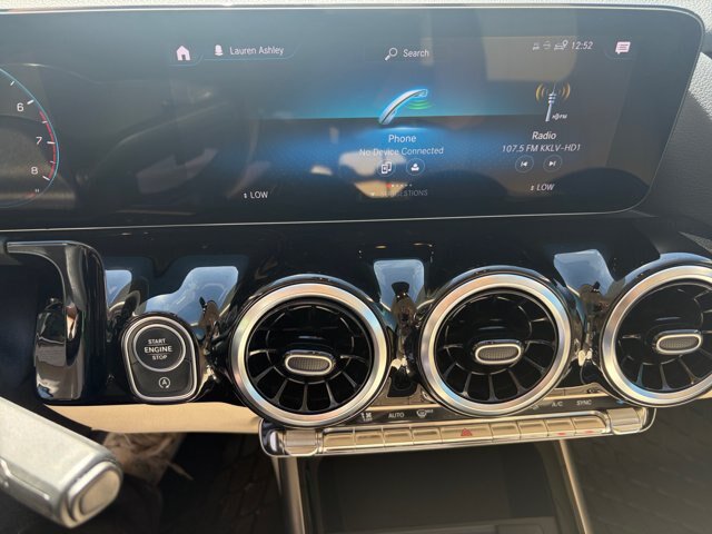 Used 2022 Mercedes-Benz GLA 250 4MATIC w/ Premium Package Lite image 12