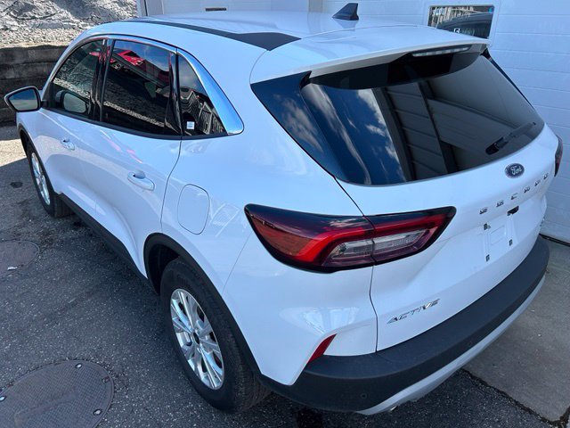 Certified 2023 Ford Escape Active w/ Tech Pack #2 AWD/4WD image 4
