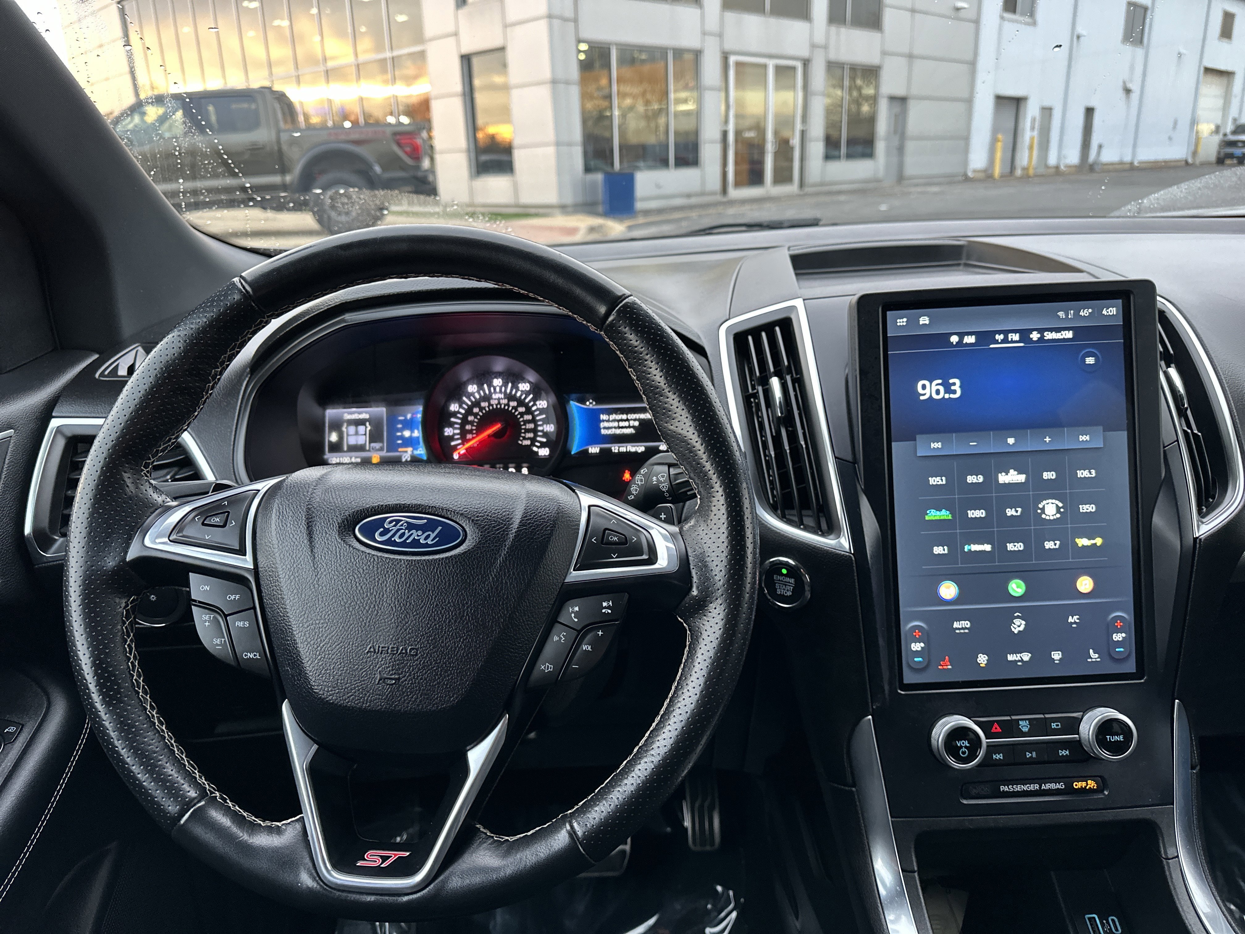Certified 2022 Ford Edge ST image 12