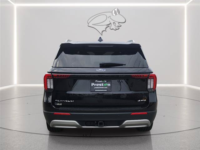 Certified 2025 Ford Explorer Platinum w/ LUX Leather Package AWD/4WD image 4