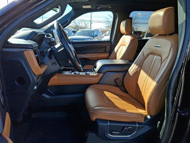 Certified 2022 Ford Expedition Platinum image 14