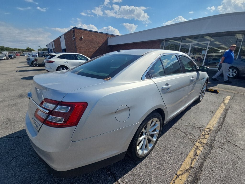 Certified 2019 Ford Taurus Limited w/ Driver Assist Package AWD/4WD image 3