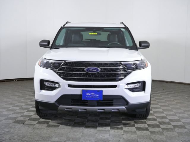 Certified 2024 Ford Explorer XLT w/ Equipment Group 202A AWD/4WD image 3