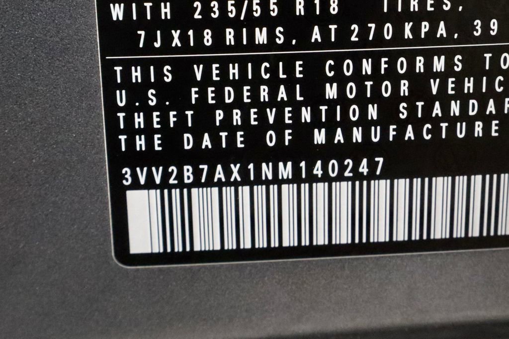 Used 2022 Volkswagen Tiguan SE image 31