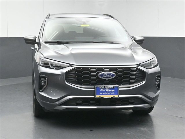 Certified 2023 Ford Escape ST-Line Elite image 23