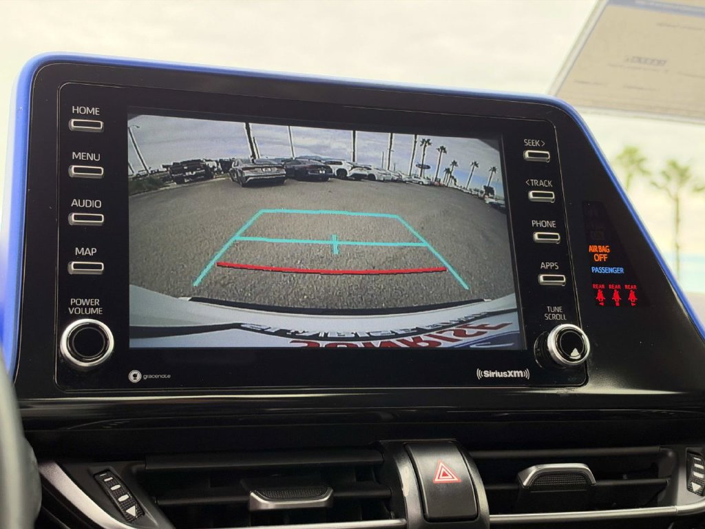 Used 2021 Toyota C-HR XLE FWD image 26