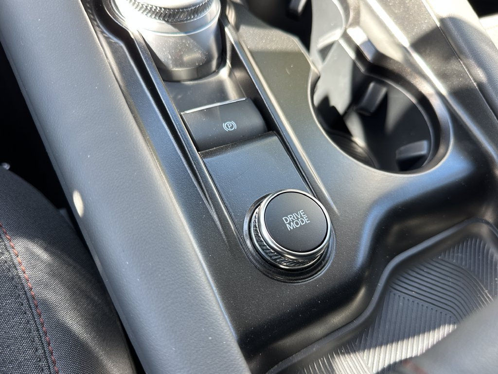 Certified 2026 Ford Explorer Active RWD image 34