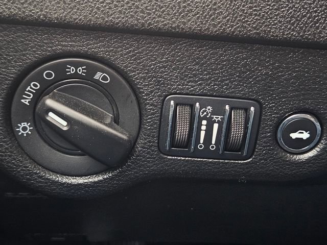 Used 2023 Dodge Charger SXT image 29