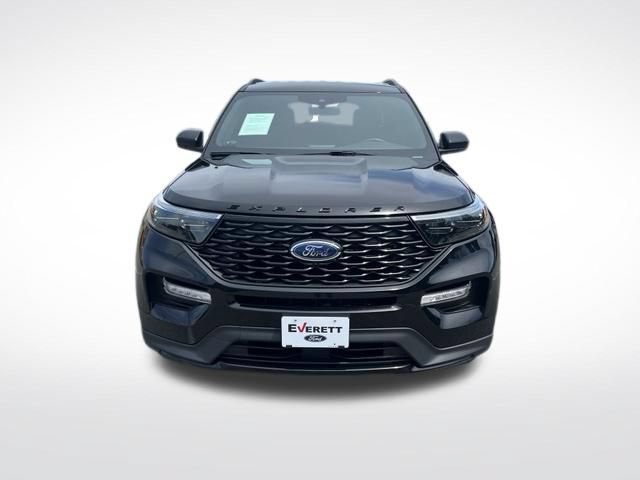 Certified 2023 Ford Explorer ST-Line AWD/4WD image 2