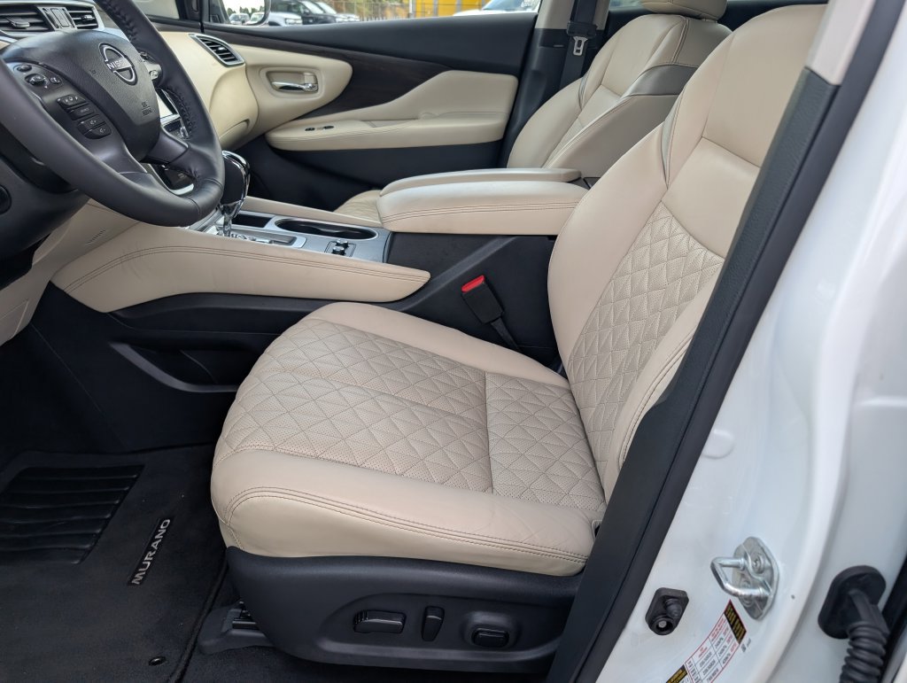 Used 2023 Nissan Murano Platinum w/ Cargo Package FWD image 13