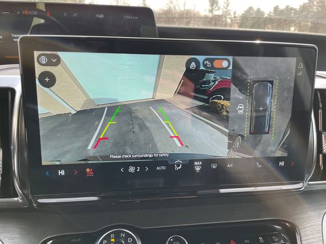 Certified 2025 Ford Expedition Max Platinum image 34