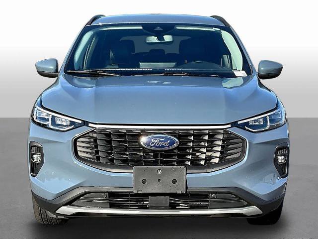 Certified 2025 Ford Escape Platinum AWD/4WD image 2
