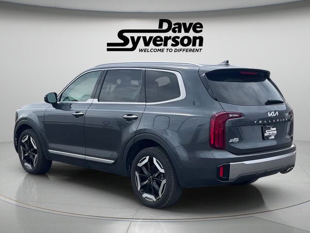 Used 2024 Kia Telluride S w/ S Sunroof Package AWD/4WD image 3
