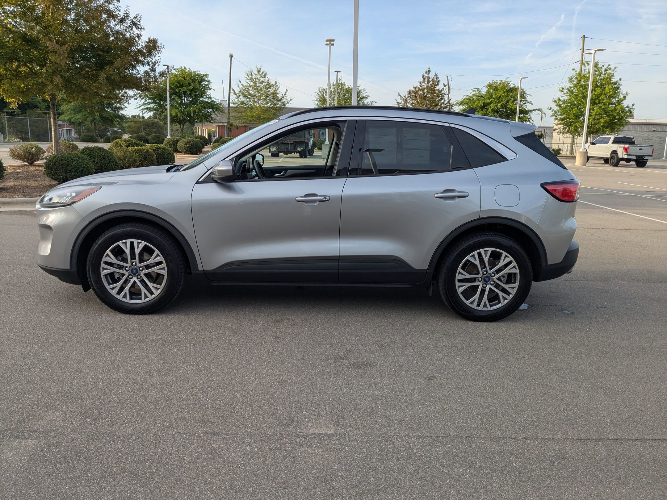 Certified 2022 Ford Escape SEL image 7