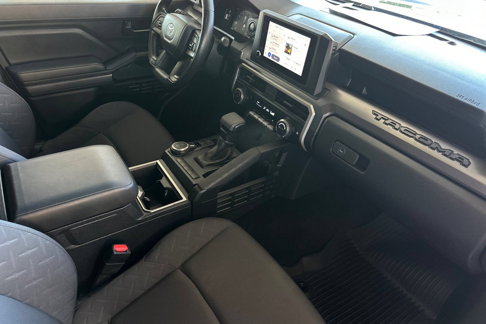 Used 2024 Toyota Tacoma SR5 AWD/4WD image 14